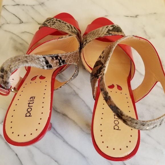 Portia Patent Leather Heels. Size 10 - Picture 5 of 13